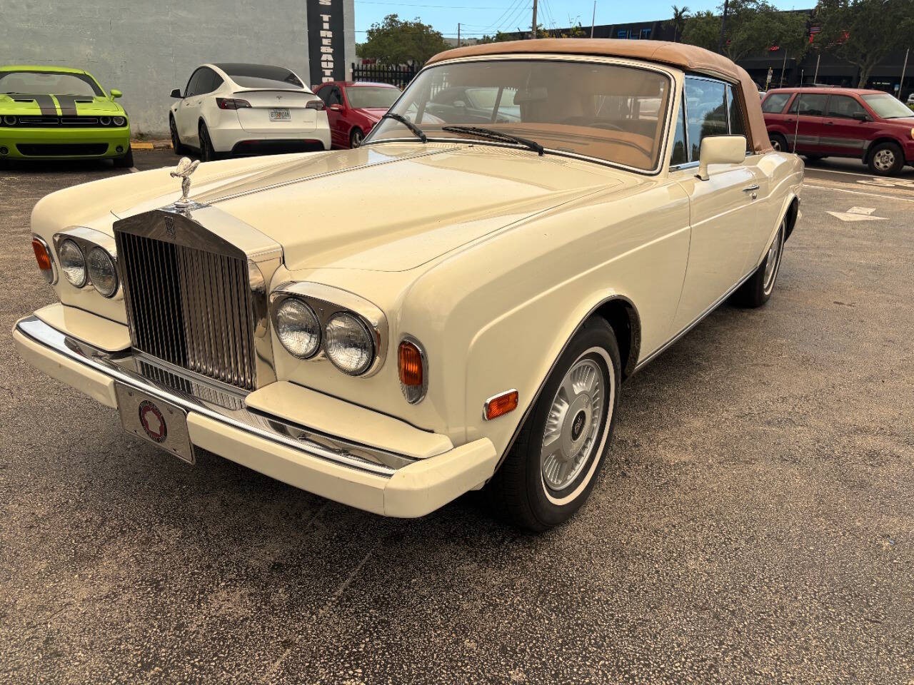 Rolls-Royce-Corniche-1987-Convertible-Tan