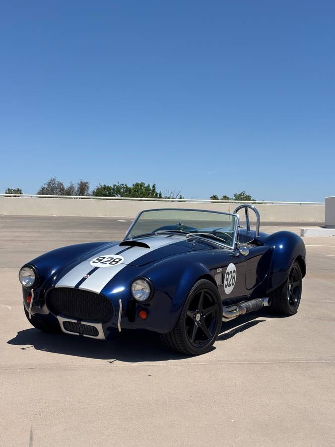 Shelby-Cobra-replica-1965