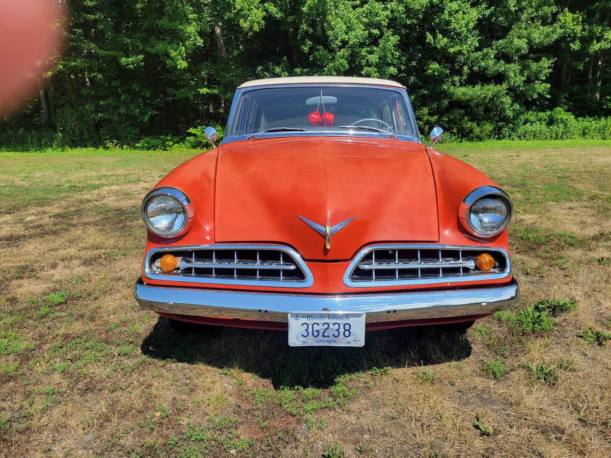 Studebaker-Commander-land-cruiser-1954-red