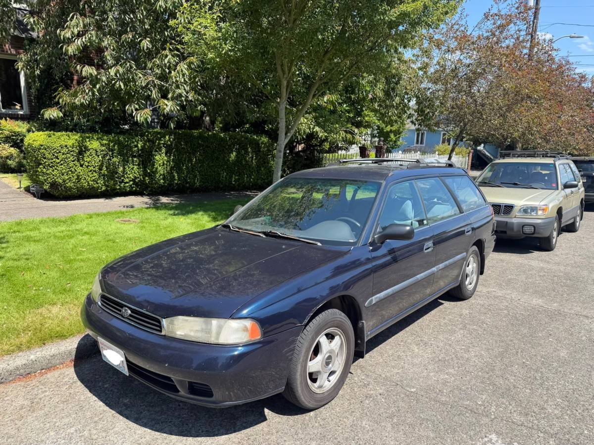 Subaru-Legacy-1996