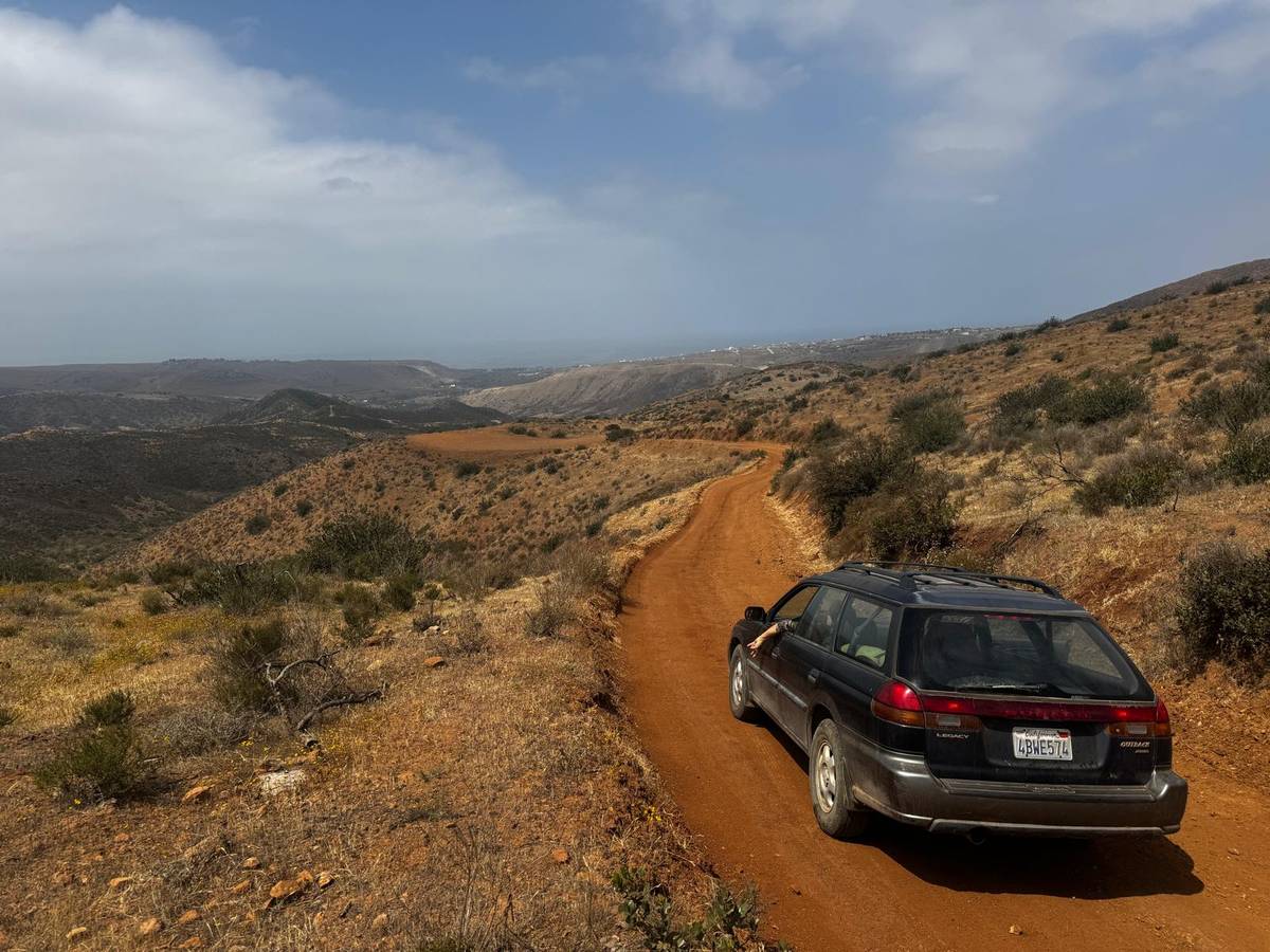 Subaru-Outback-1996