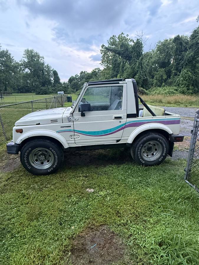 Suzuki-samurai-1987