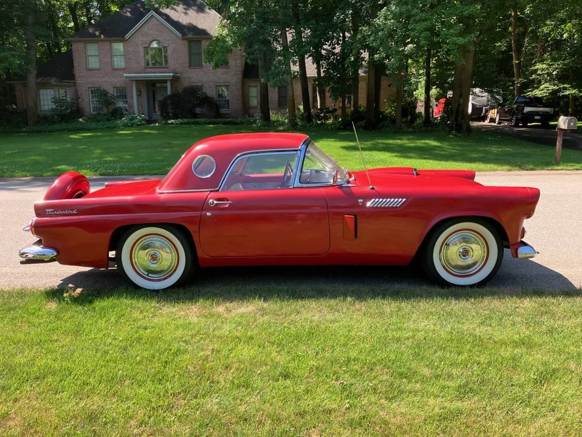 Thunderbird-1956-red