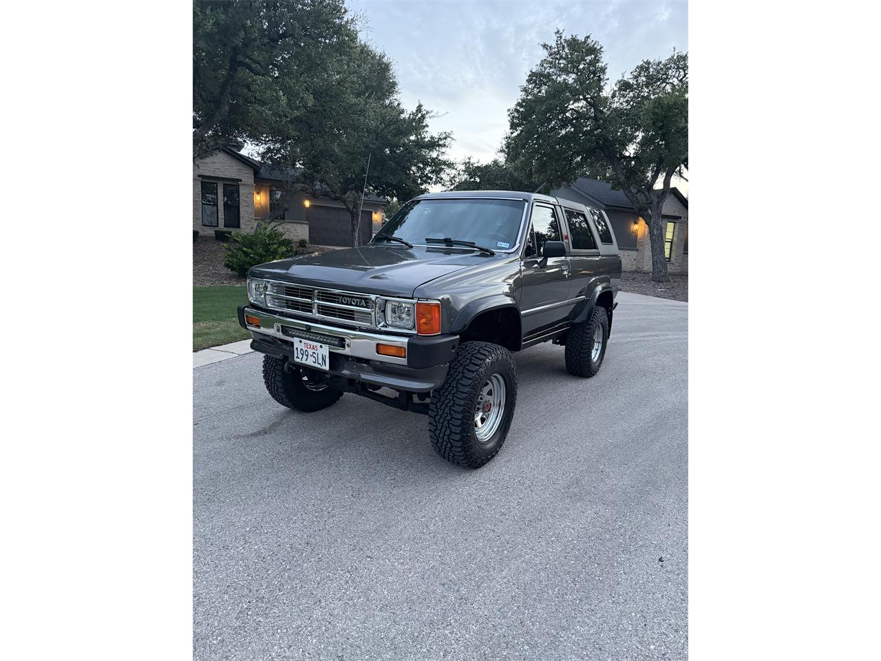 Toyota-4runner-1987-Gray-Gray