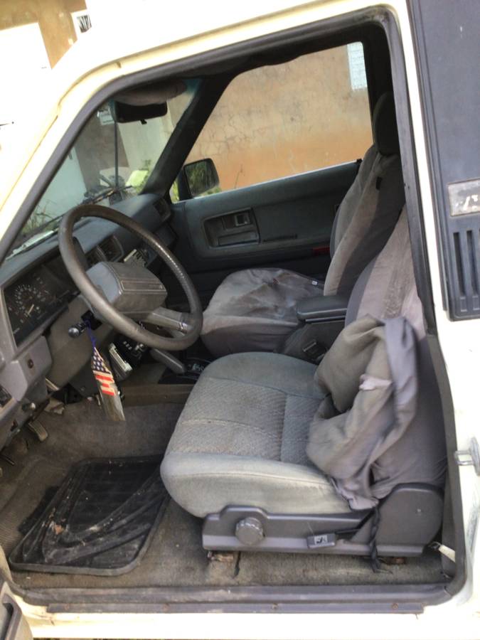 Toyota-4runner-1989-white