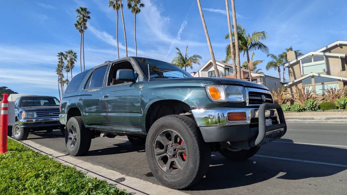 Toyota-4runner-sr5-1996-green