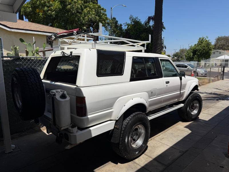 Toyota-4runner-sr5-4x4-1988