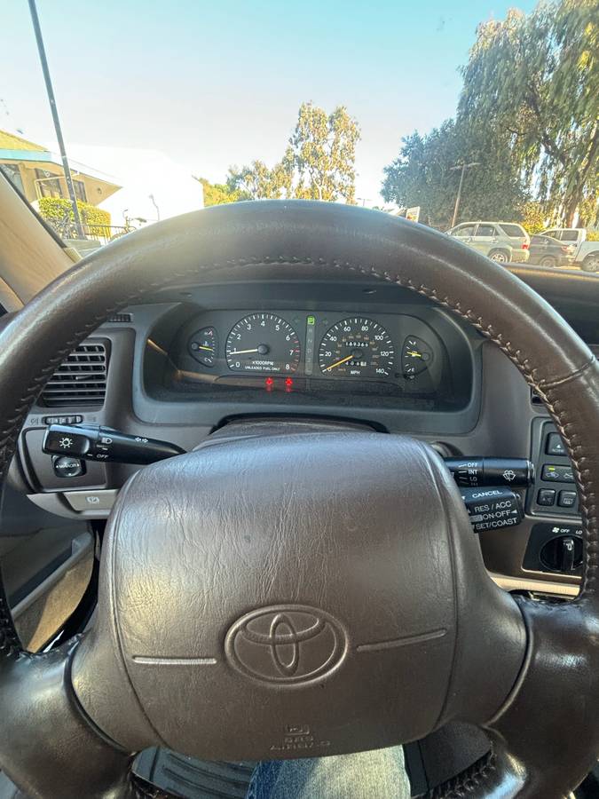 Toyota-Avalon-xls-1995-grey