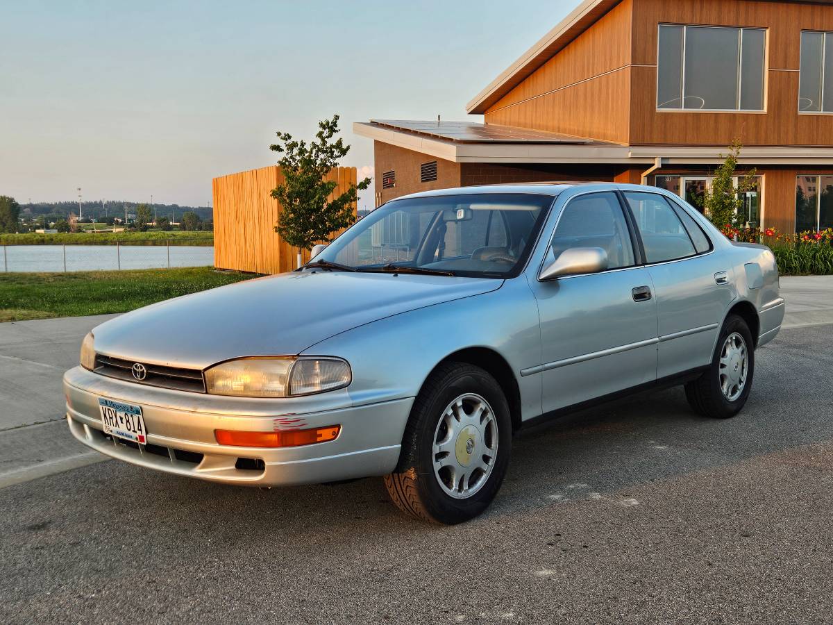 Toyota-Camry-1994