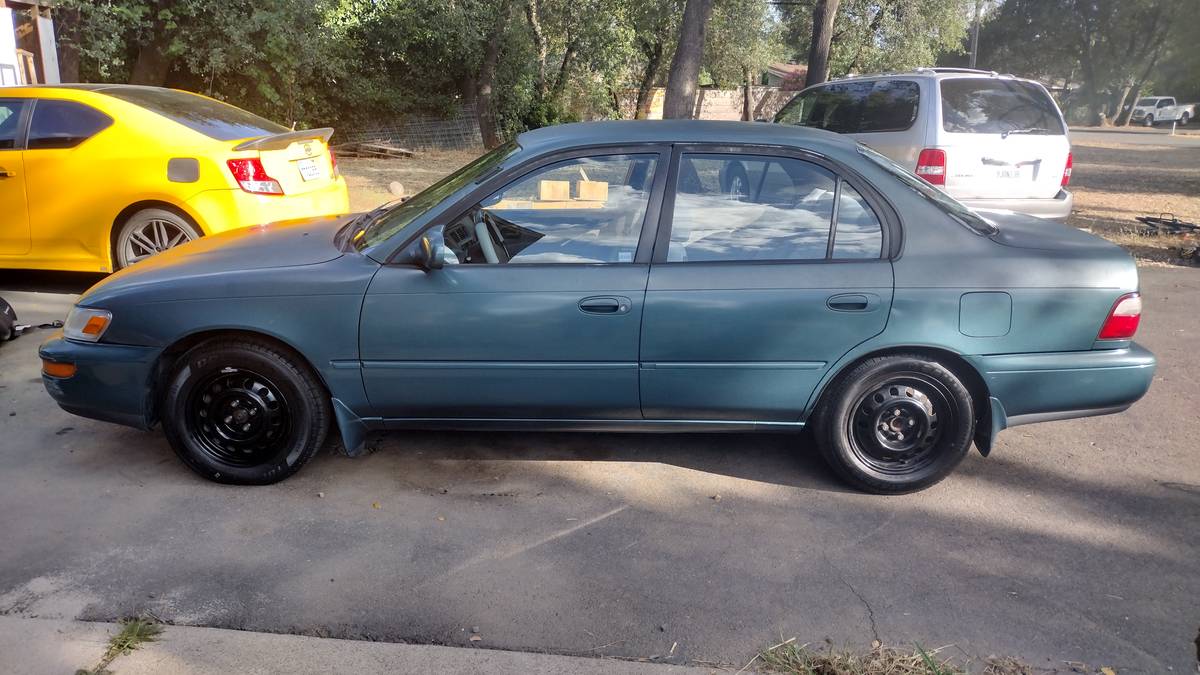 Toyota-Corolla-ex-1996-green