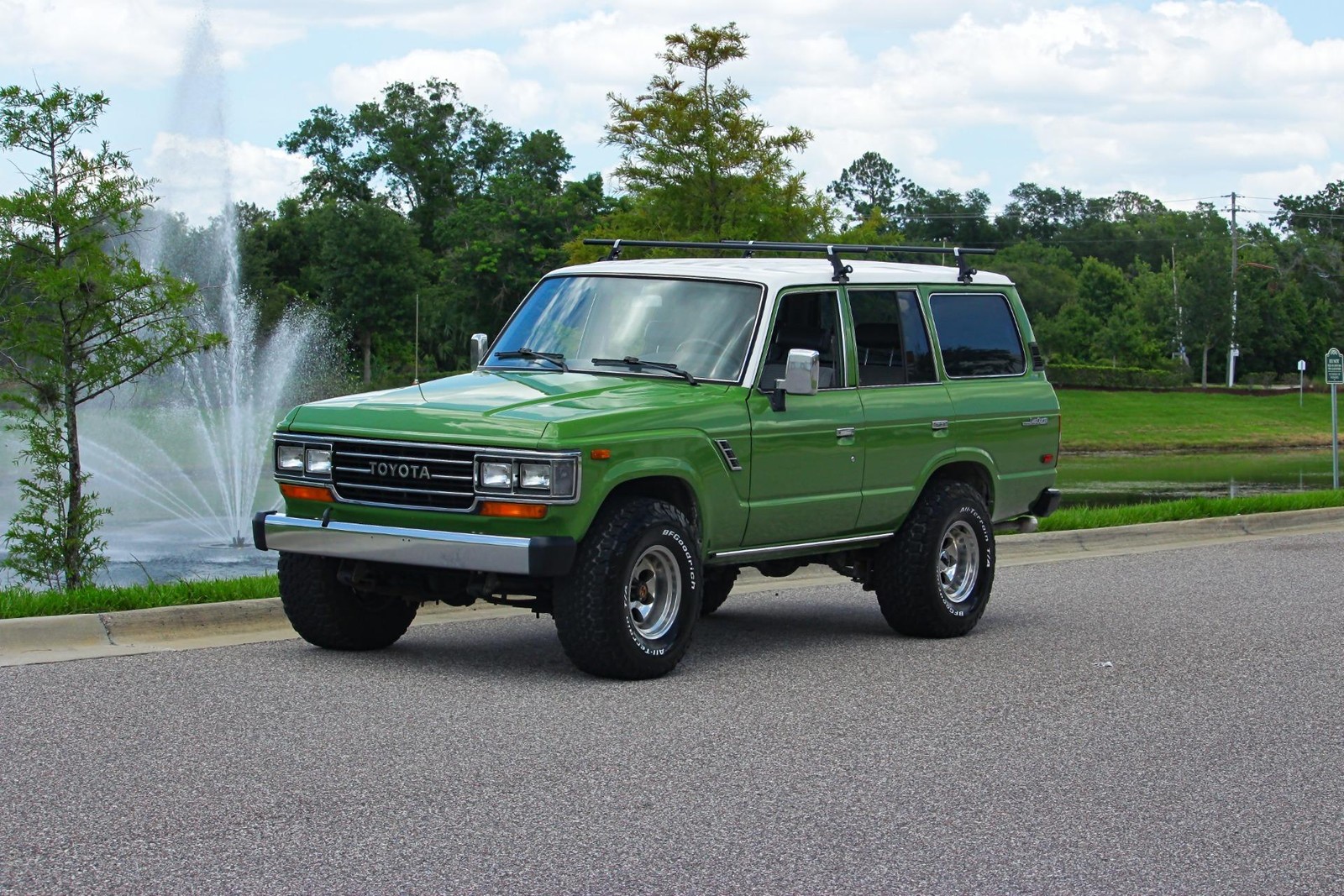 Toyota Land Cruiser 1990