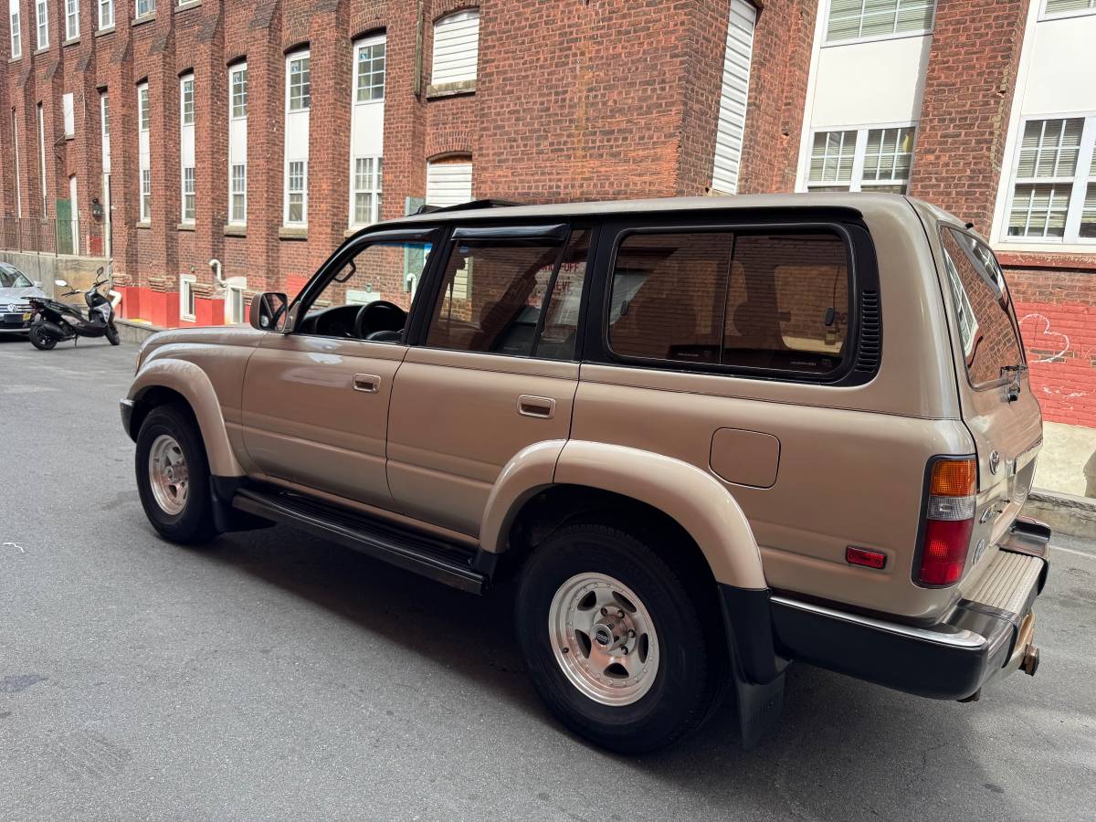 Toyota-Land-cruiser-1994