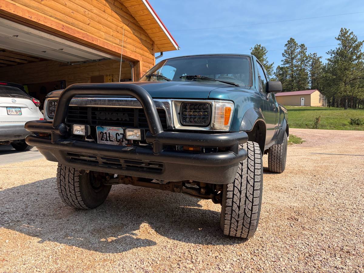 Toyota-Pickup-sr5-1989-blue