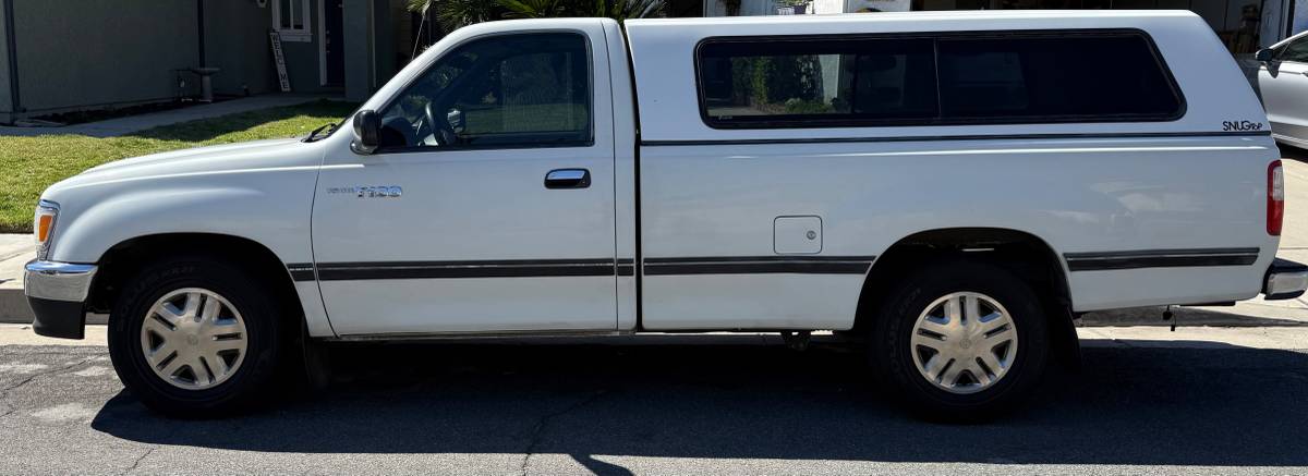 Toyota-T100-1995-white