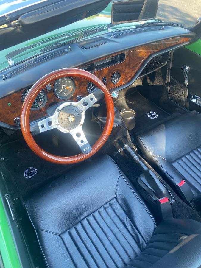 Triumph-Spitfire-1972-green