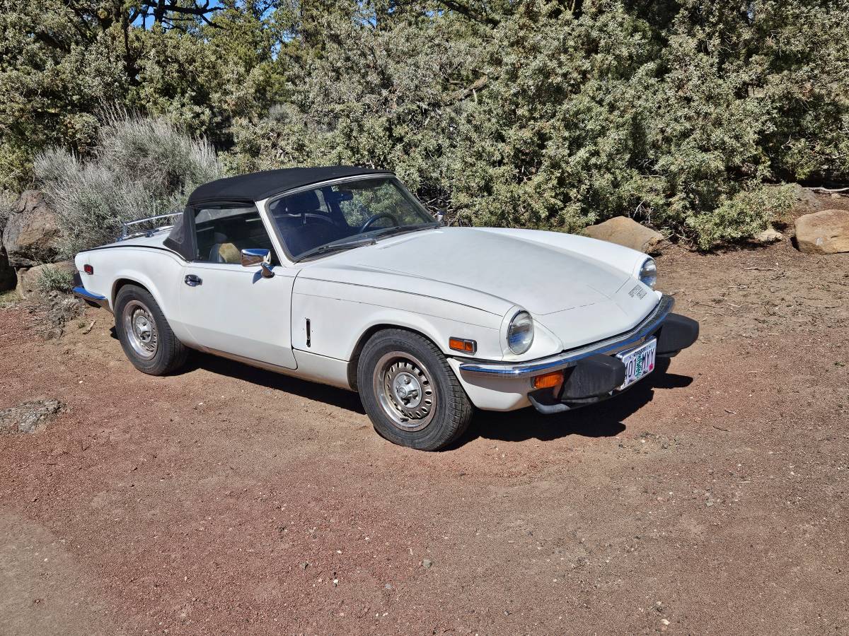 Triumph-Spitfire-1977-white