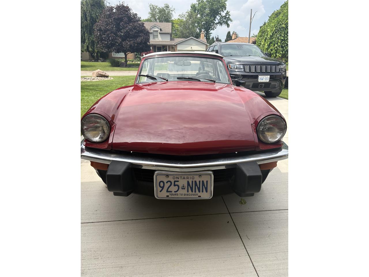 Triumph-Spitfire-1978-Deep-Red-BlackBeigeWood