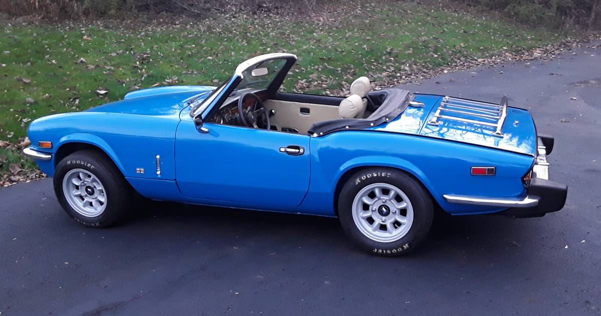 Triumph-Spitfire-1979-blue