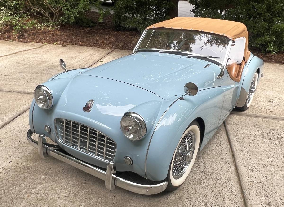 Triumph-Tr3-1957-blue