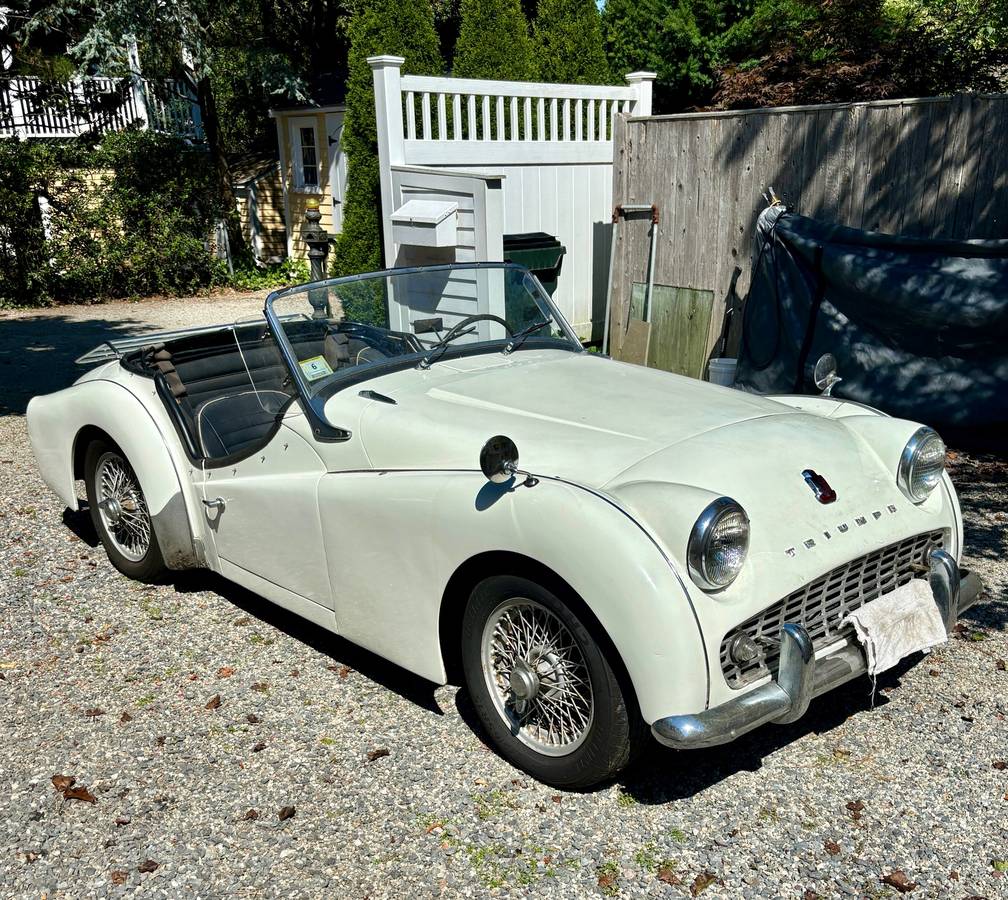 Triumph-Tr3-1959-white