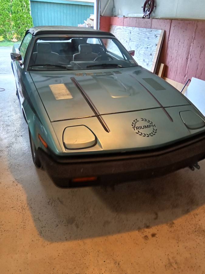 Triumph-Tr7-1979-blue