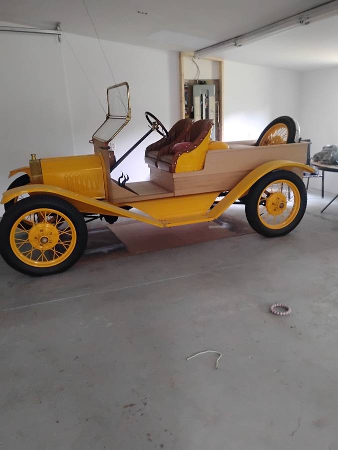 Truck-1913-yellow