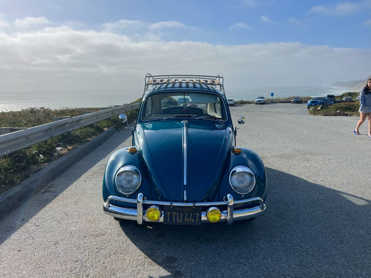 Volkswagen-Beetle-1966-blue