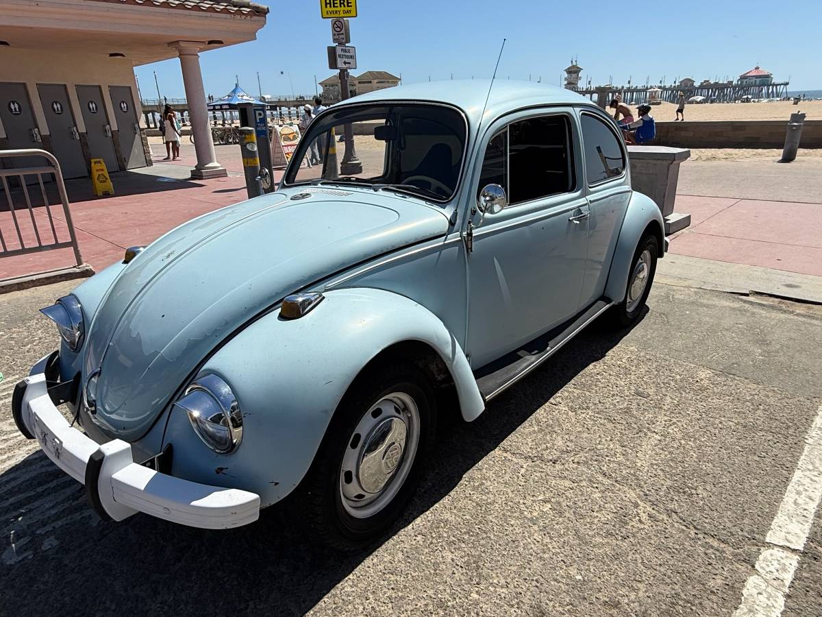 Volkswagen-Beetle-1968-blue
