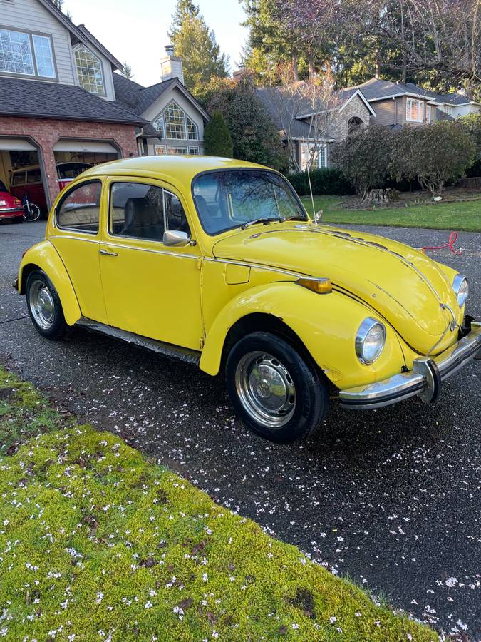 Volkswagen-Beetle-1971-yellow