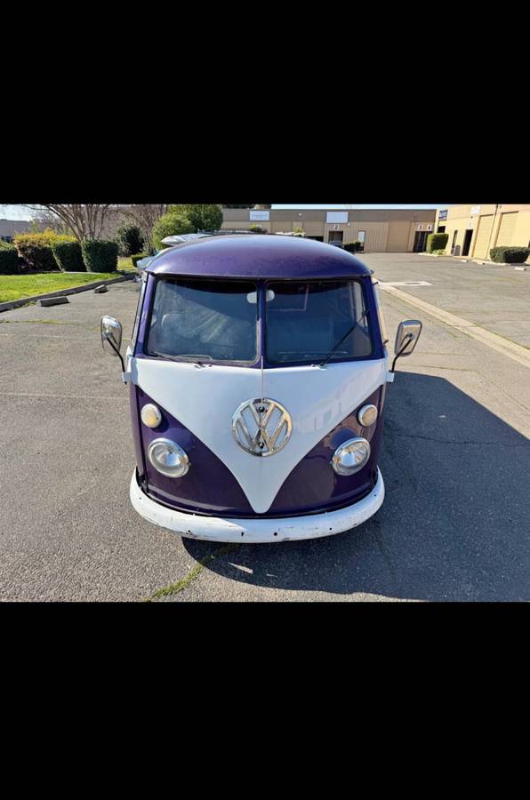 Volkswagen-Bus-1967-purple