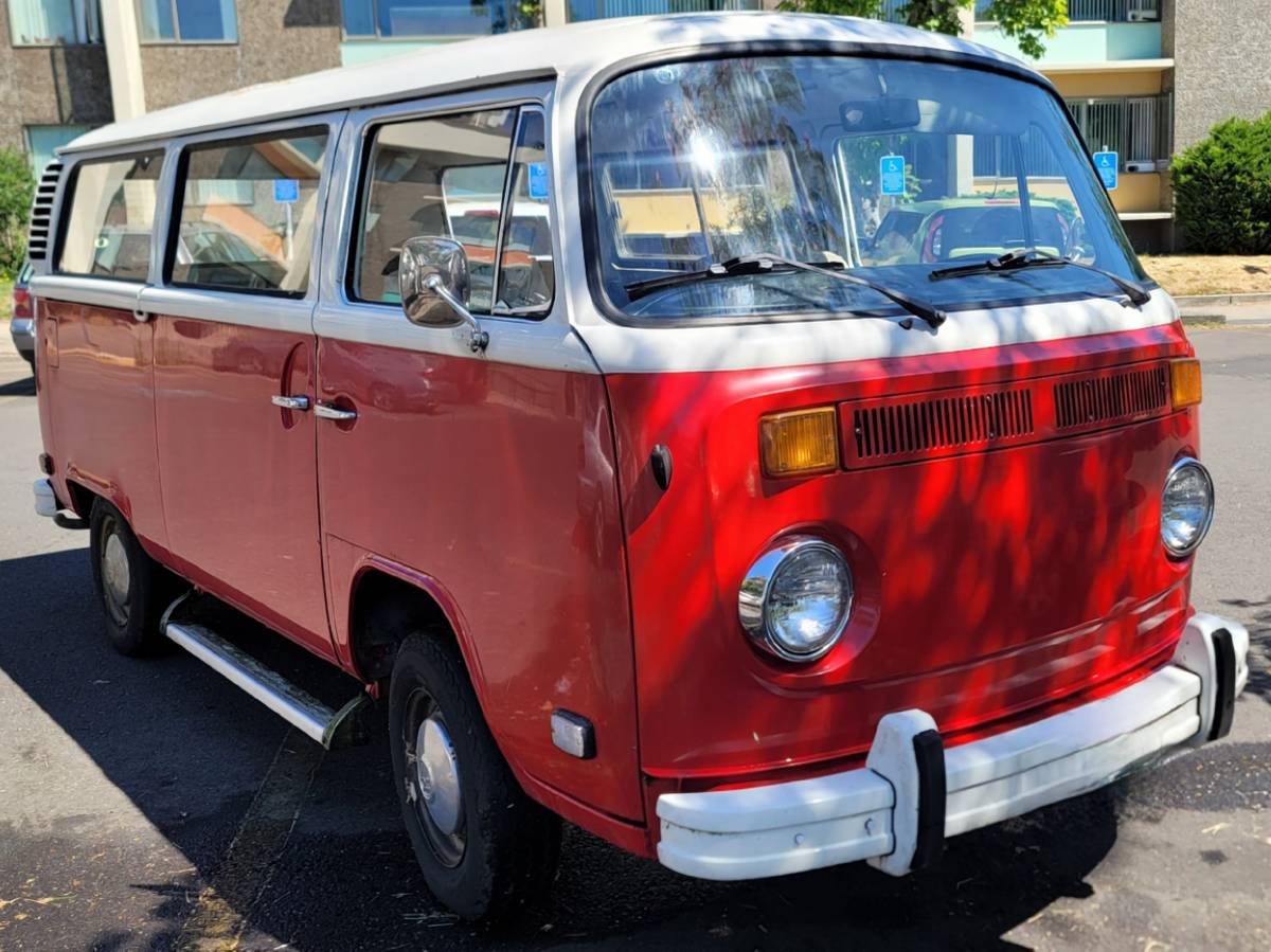 Volkswagen-Transporter-1973