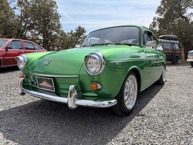 Volkswagen-Type-3-fastback-1968-green