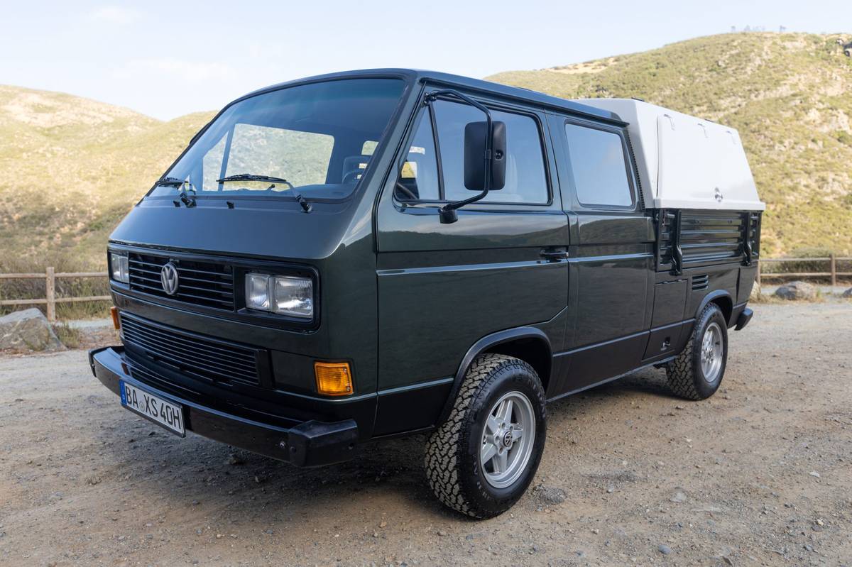 Volkswagen-Vanagon-1987-green
