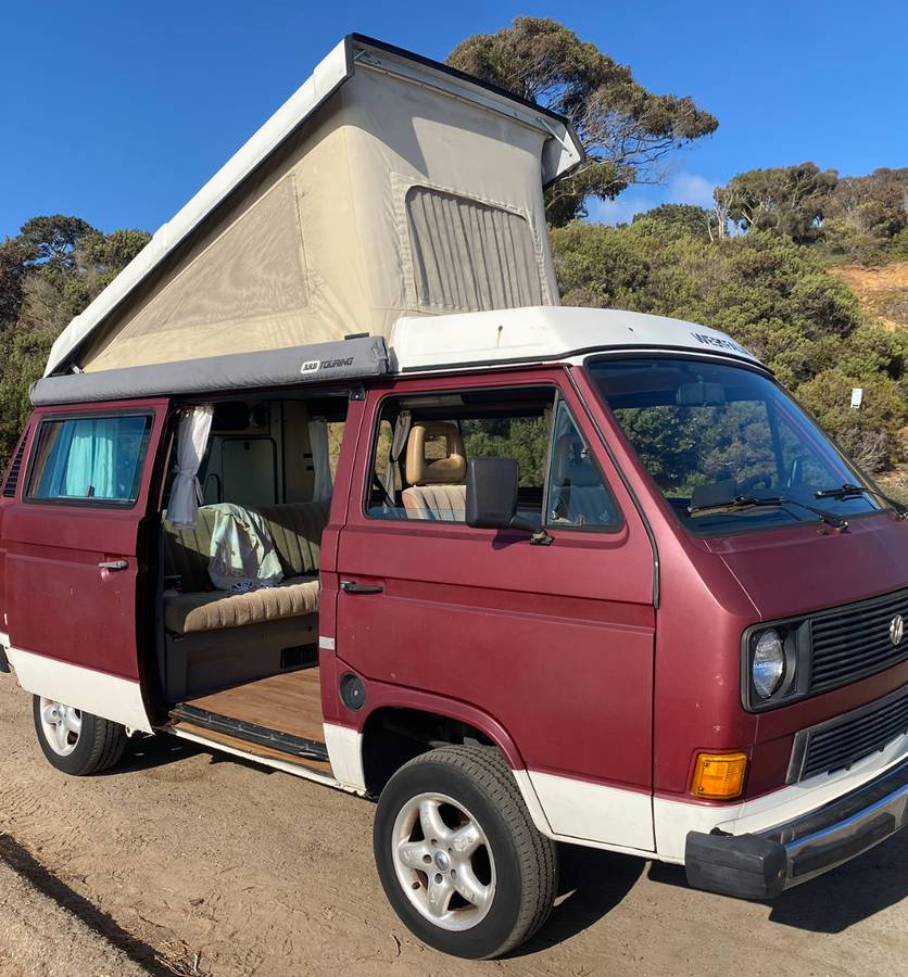 Volkswagen-Vanagon-westfalia-1985