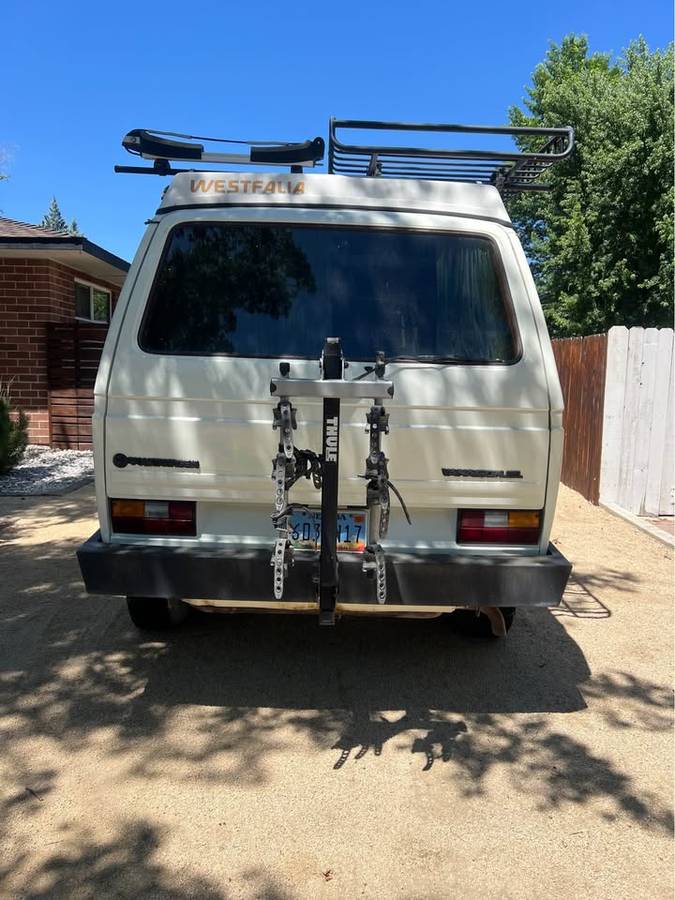 Volkswagen-Vanagon-westfalia-1987-white