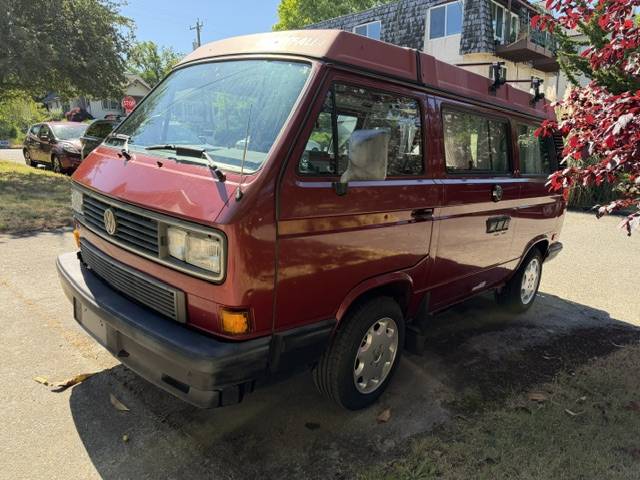 Volkwagon-westfalia-camper-1989-red