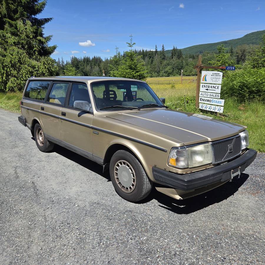 Volvo-240-series-1990-custom