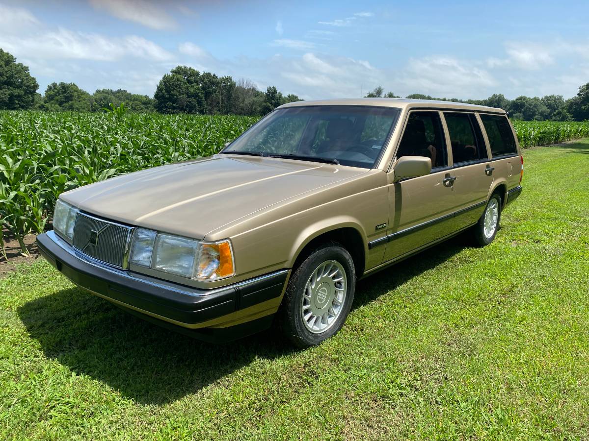 Volvo-940-se-1991-brown