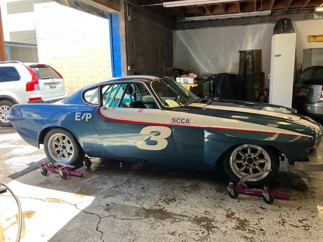 Volvo-P1800-race-car-1971