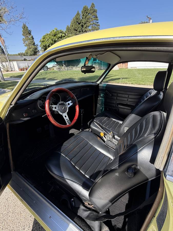 Vw-karmann-ghia-1973