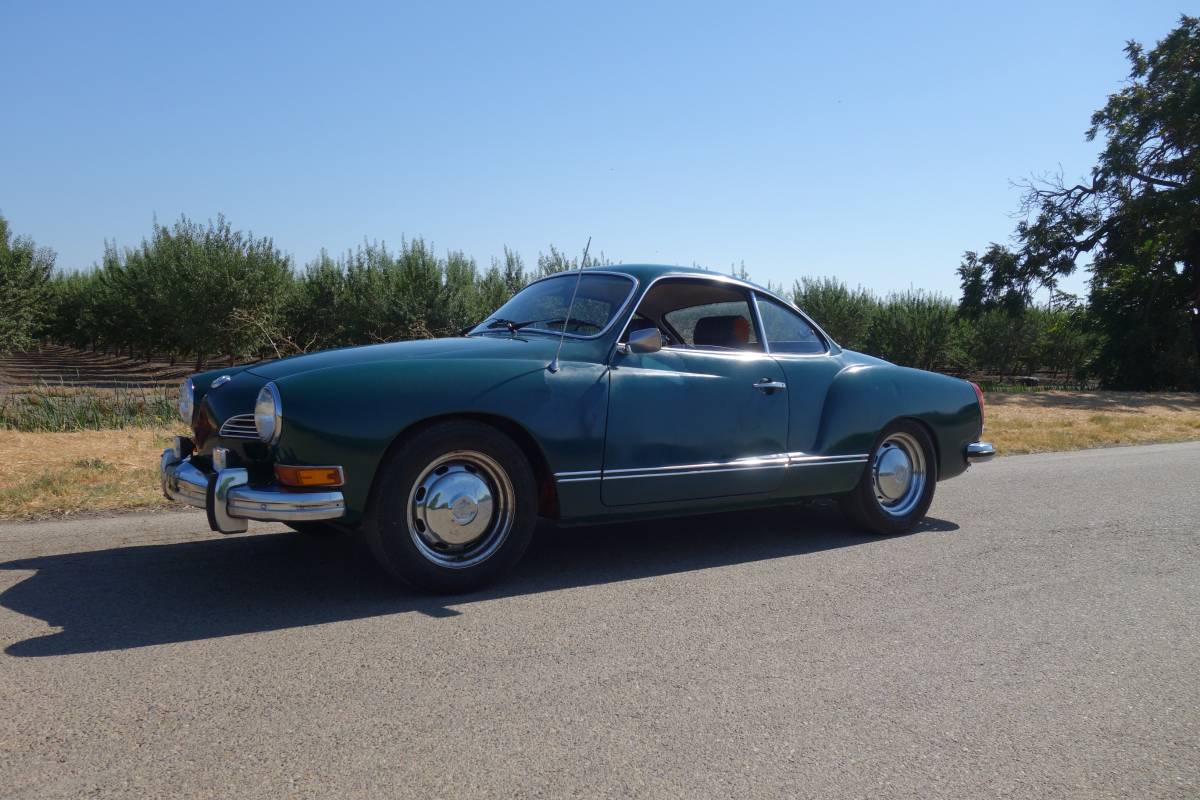 Vw-karmann-ghia-1973