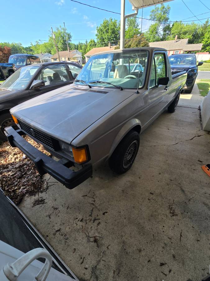 Vw-rabbit-pick-up-1982-grey