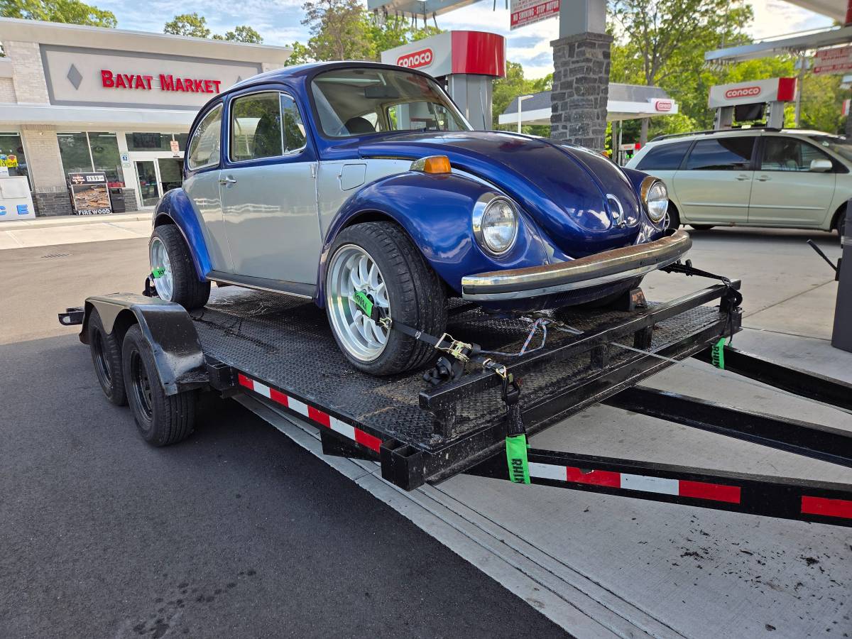 Vw-super-beetle-1973-blue