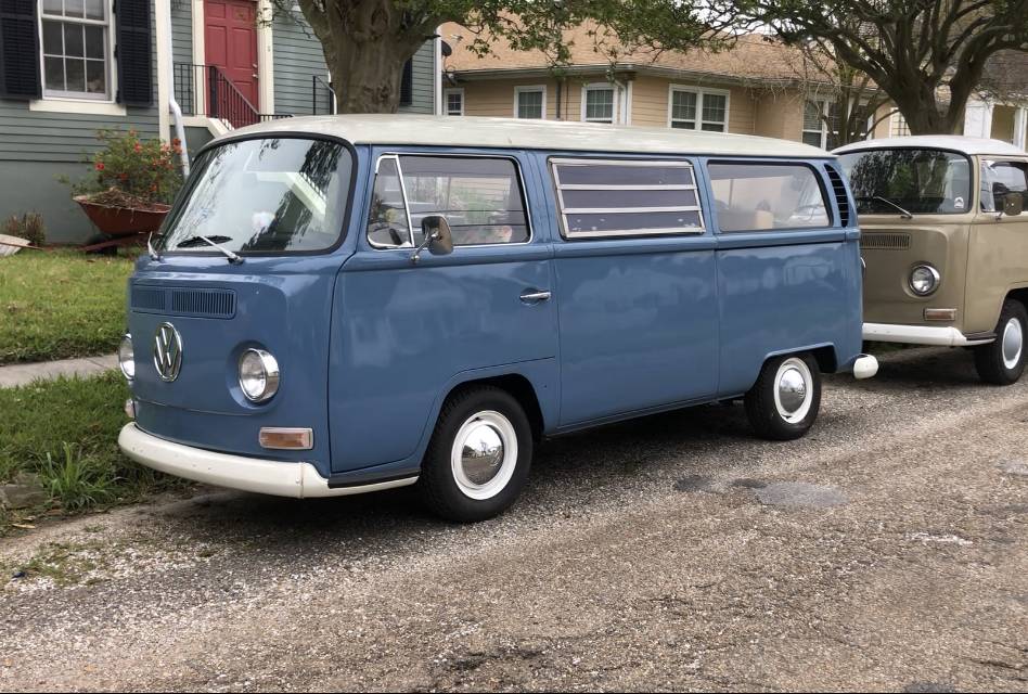 Vw-type-ii-bus-1969-blue