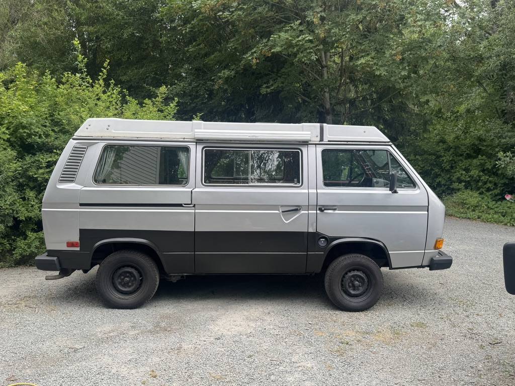 Vw-vanagon-1984-silver