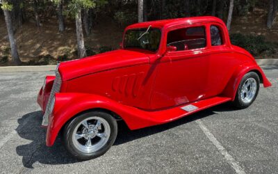 Willys 5 window coupe 1933