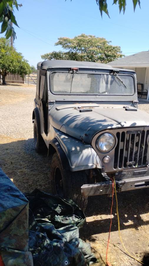 Willys-Jeep-1956-grey