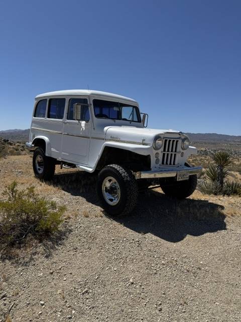 Willys-Jeep-1956