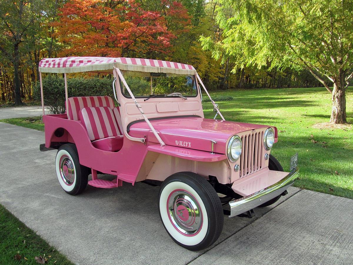 Willys-Jeep-surrey-1958