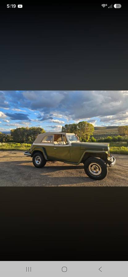 Willys-Jeepster-1950